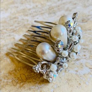 Hair comb clip pearls made With Austrian crystals Tiara